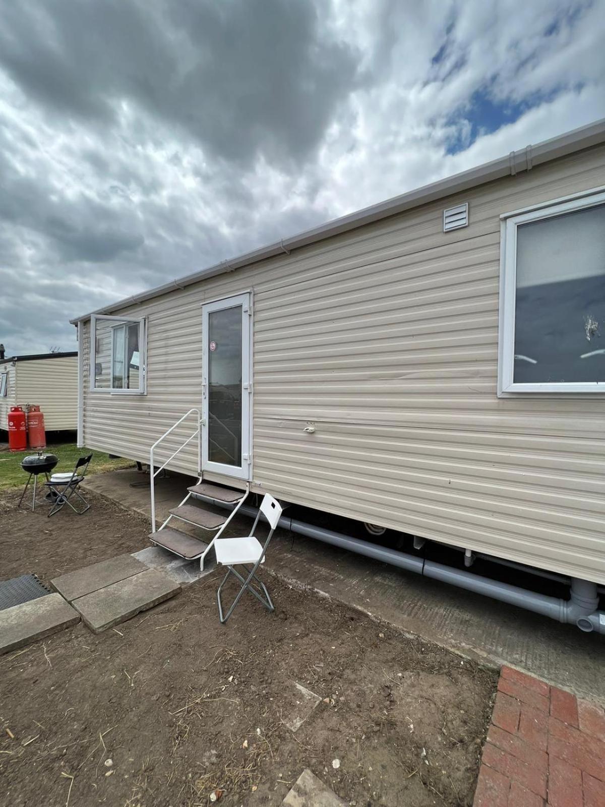 Luxurious Three Bedroom Caravan Jaywick Sands Exterior foto